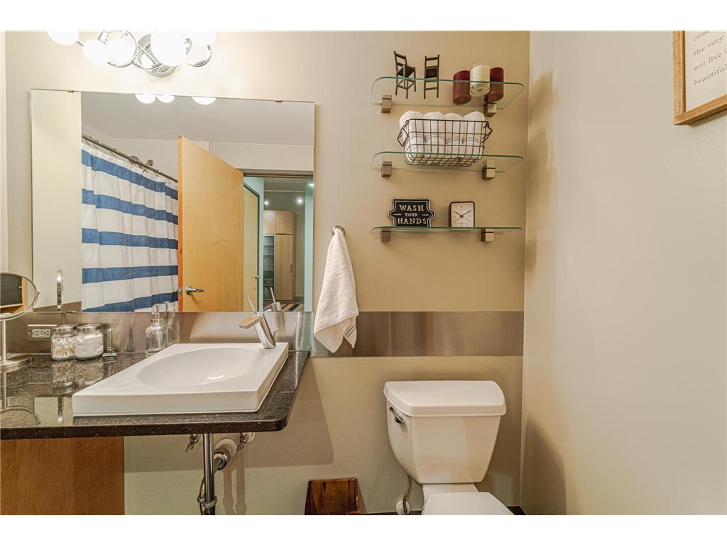 250 Park Avenue #304 Minneapolis MN 55415 6768863 image9