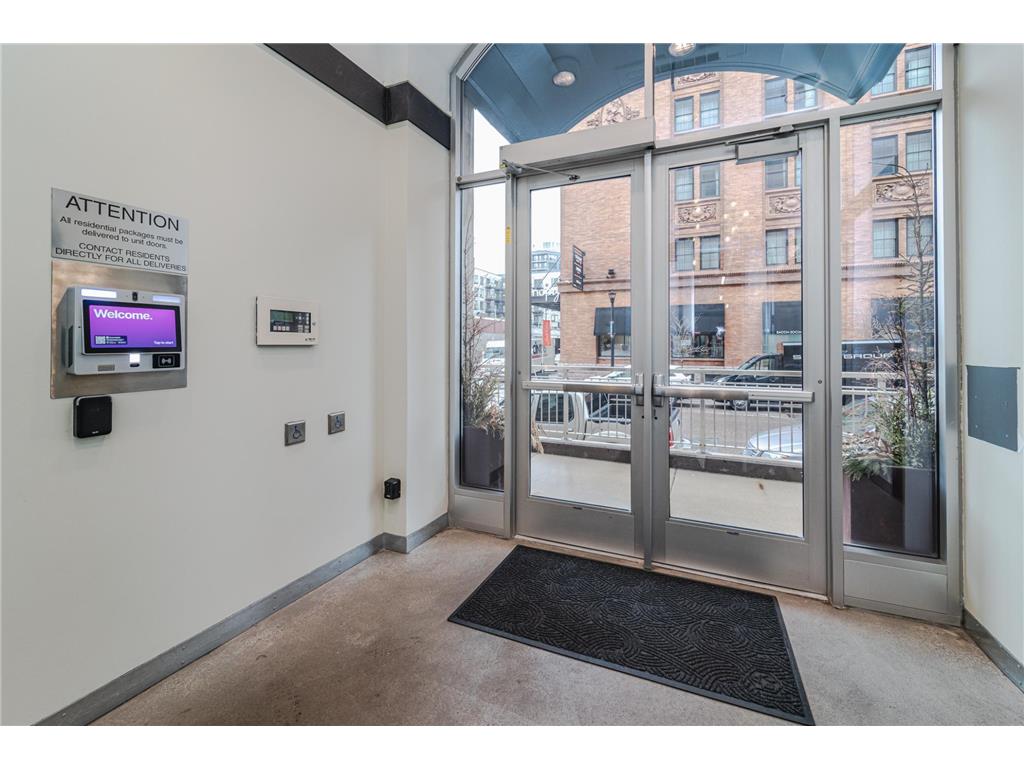 250 Park Avenue #304 Minneapolis MN 55415 7039480 image21
