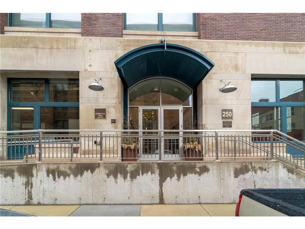 250 Park Avenue #304 Minneapolis MN 55415 7039480 image34