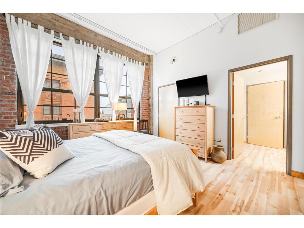 250 Park Avenue #502 Minneapolis MN 55415 7018708 image17