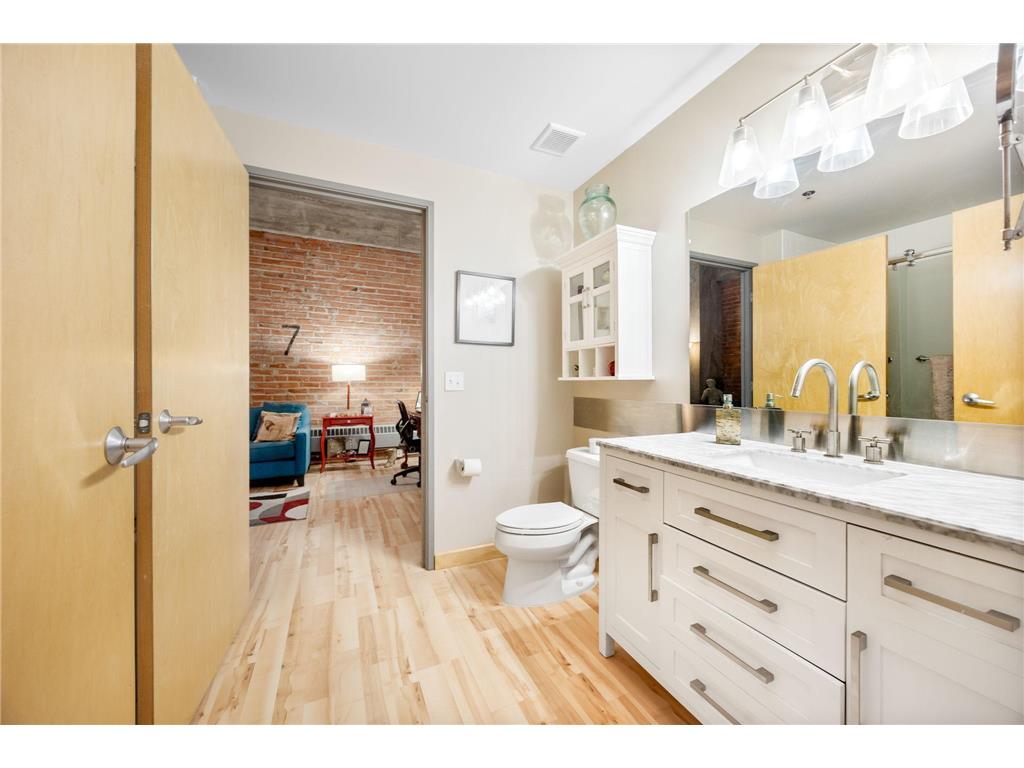 250 Park Avenue #502 Minneapolis MN 55415 7018708 image20