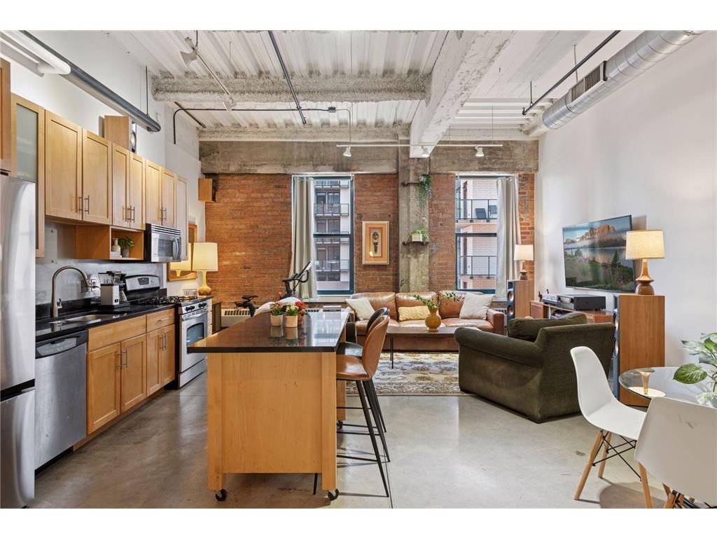 250 Park Avenue #610 Minneapolis MN 55415 7010853 image1