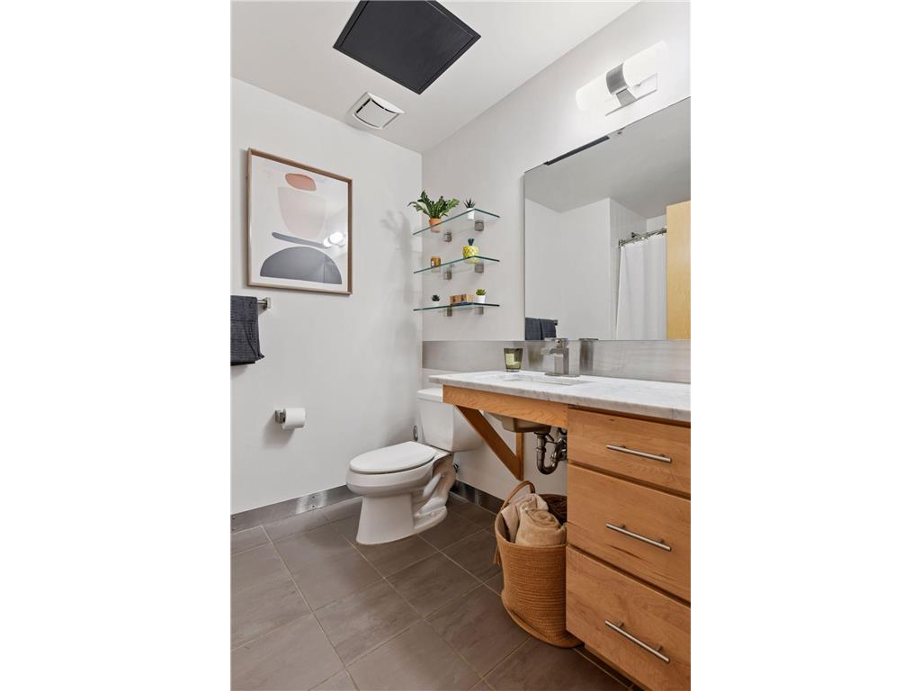 250 Park Avenue #610 Minneapolis MN 55415 7010853 image18