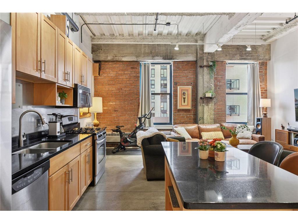 250 Park Avenue #610 Minneapolis MN 55415 7010853 image3