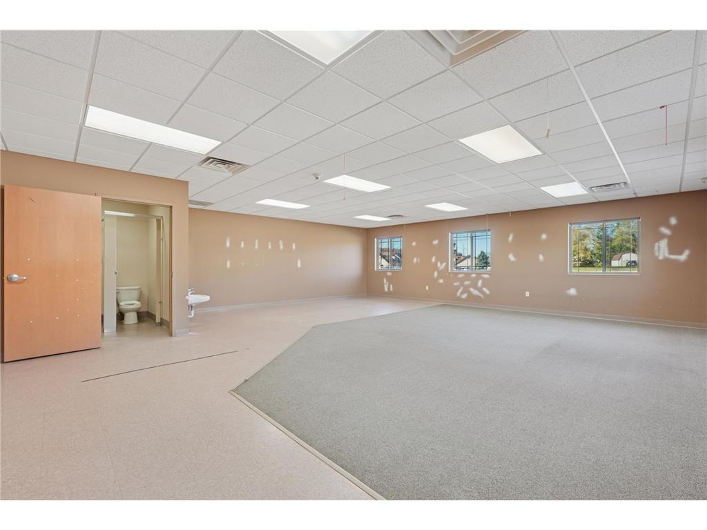 250 Quarry Road River Falls WI 54022 6813050 image16