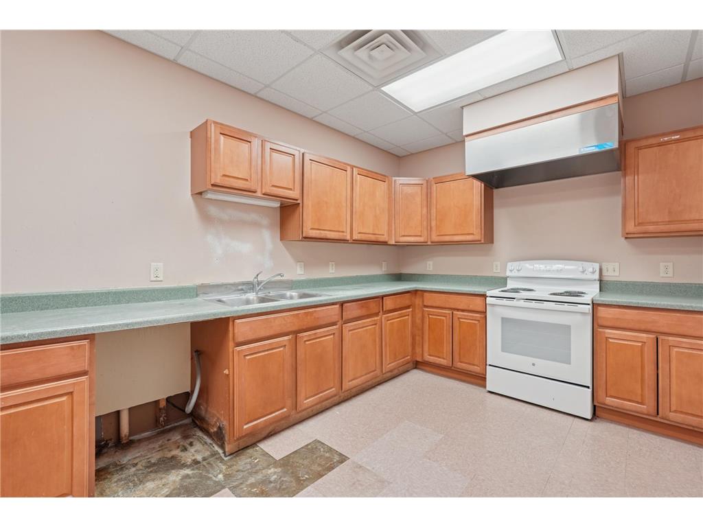 250 Quarry Road River Falls WI 54022 6813050 image30