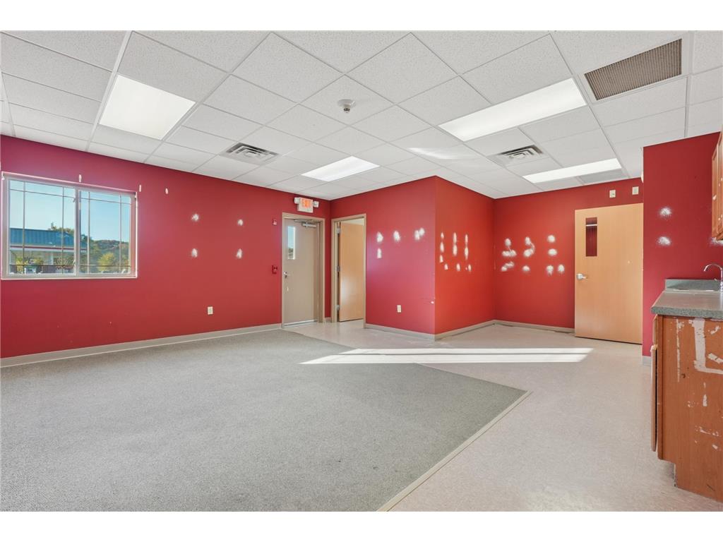 250 Quarry Road River Falls WI 54022 6813050 image43