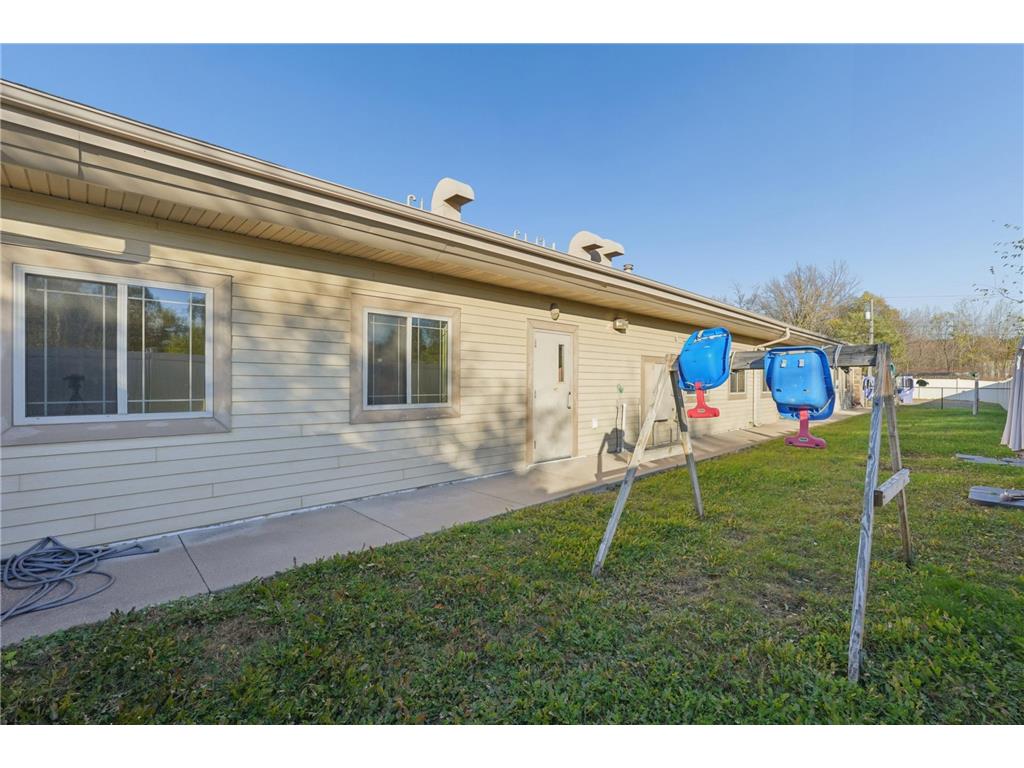 250 Quarry Road River Falls WI 54022 6813050 image55