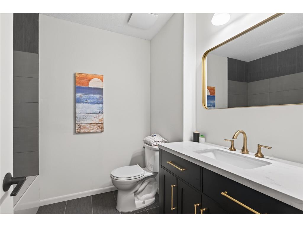 250 W Eagle Lake Drive Maple Grove MN 55369 7048175 image10