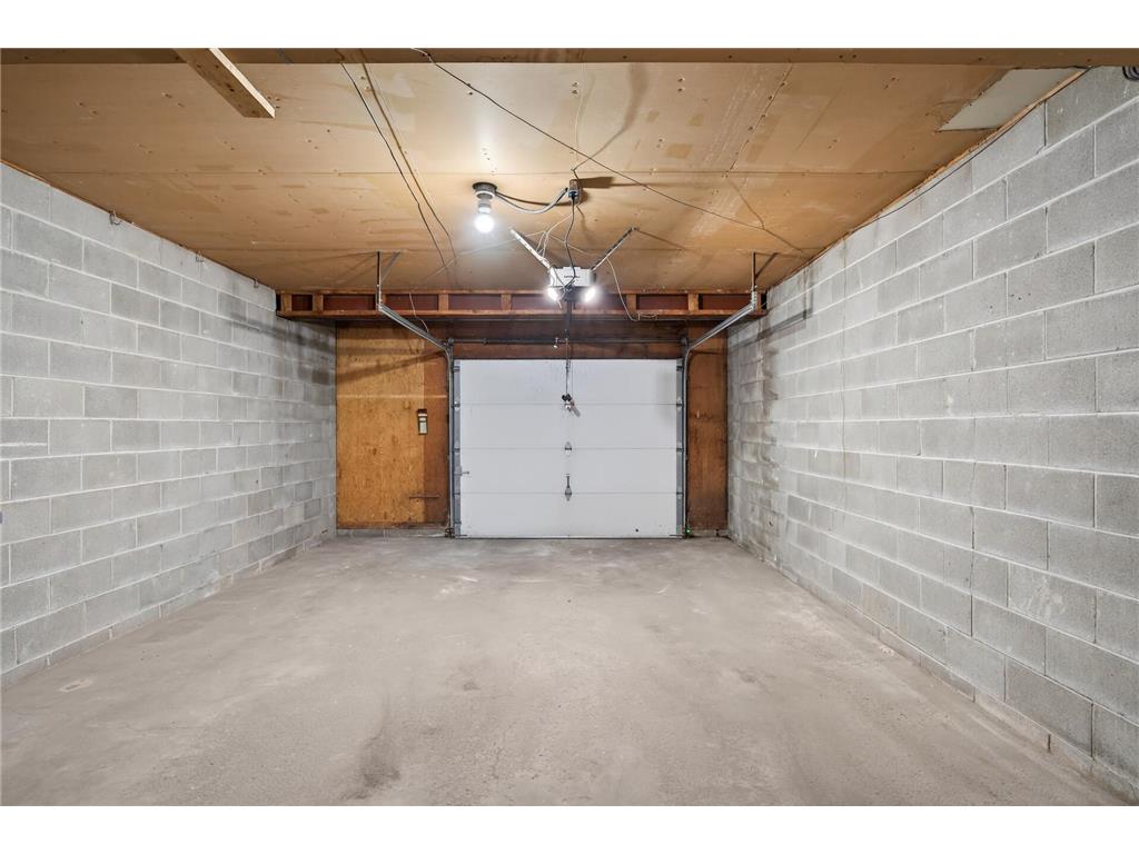 250 W Eagle Lake Drive Maple Grove MN 55369 7048175 image12