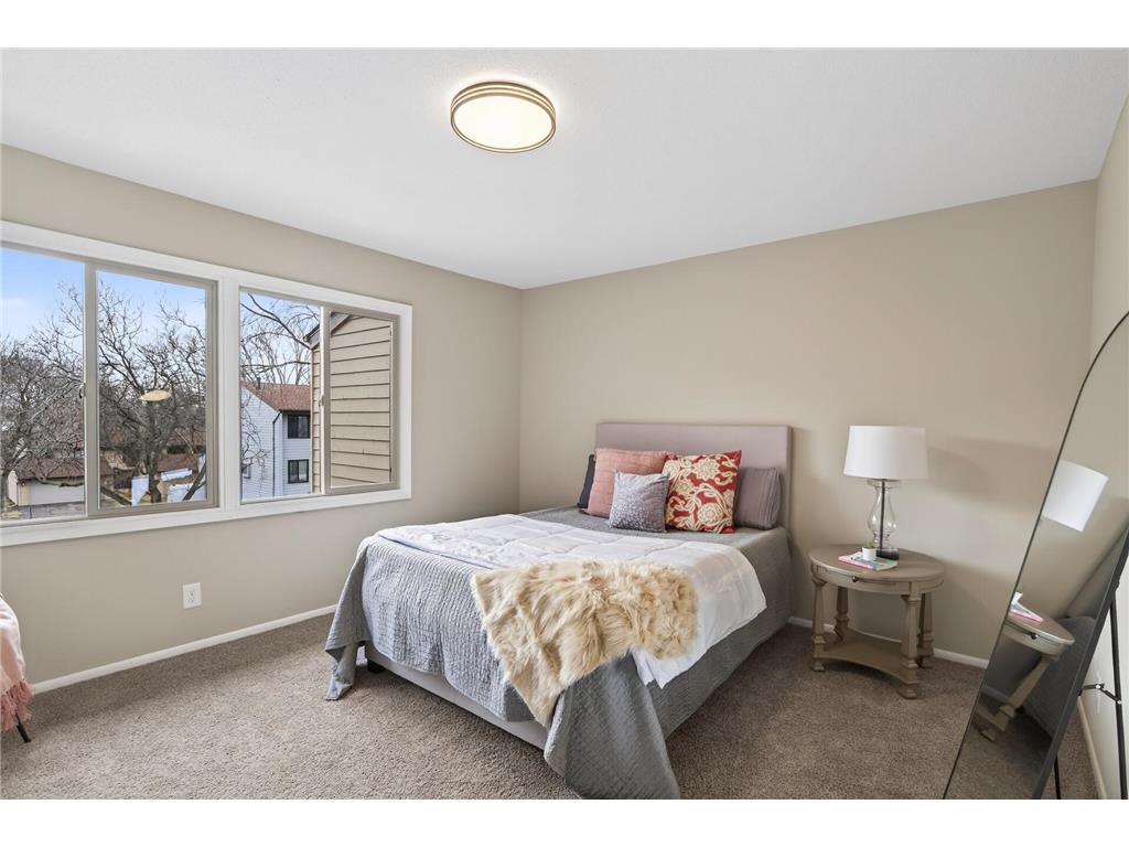 250 W Eagle Lake Drive Maple Grove MN 55369 7048175 image9