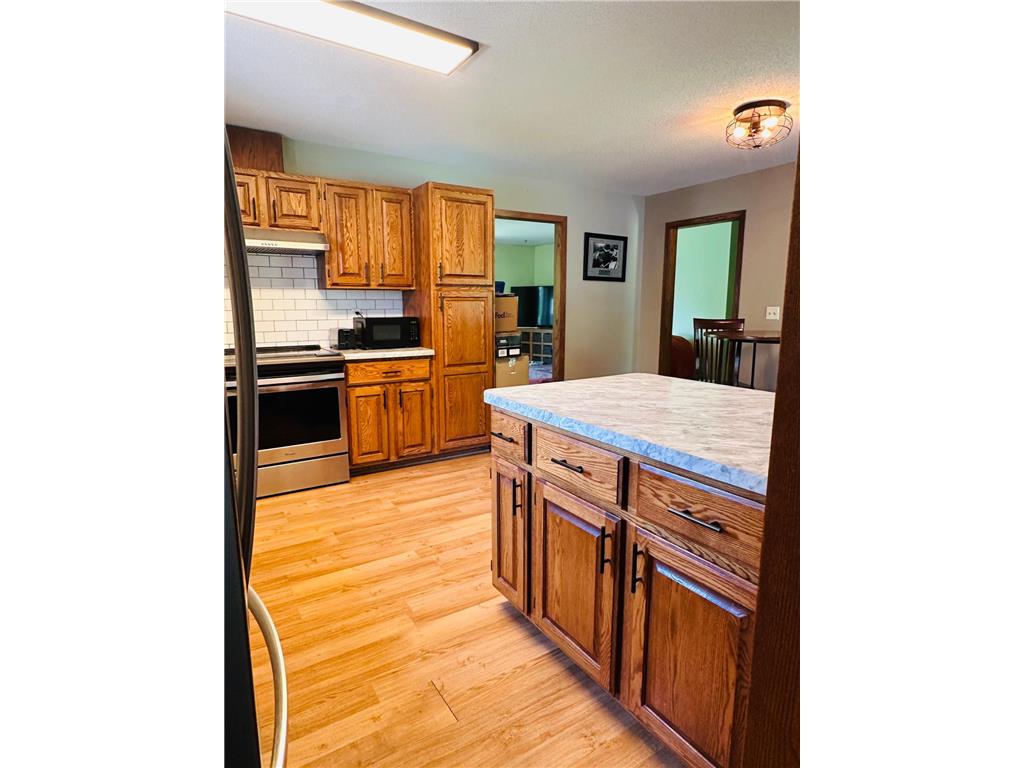250 W Maple Avenue Barron WI 54812 7086886 image2
