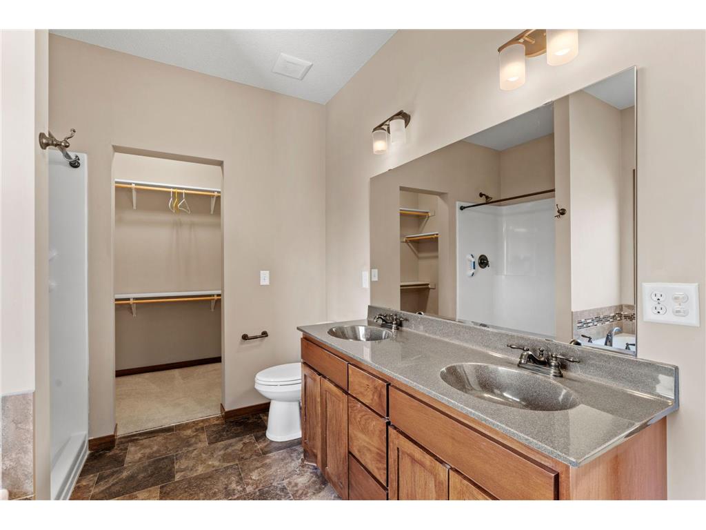 250 Winkler Trail Cologne MN 55322 7024057 image19