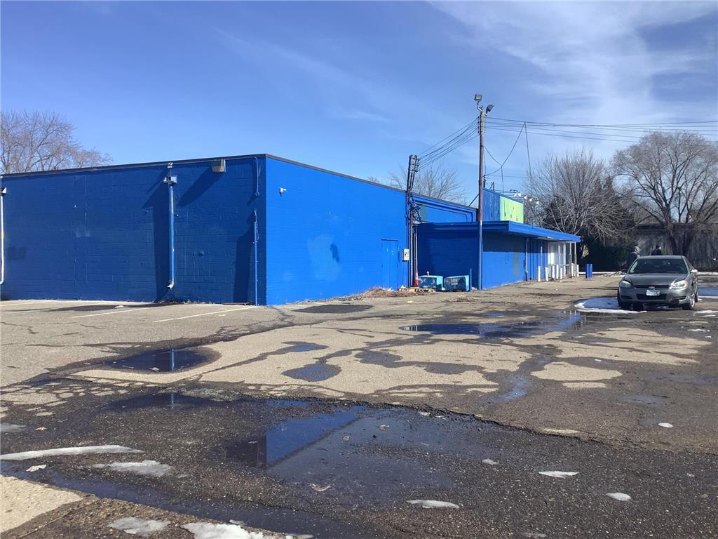 2500 27th Avenue S Minneapolis MN 55406 7030735 image1