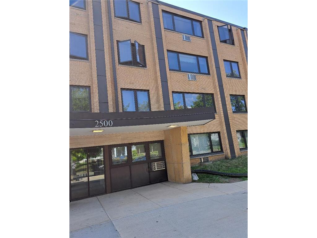 2500 Blaisdell Avenue #114 Minneapolis MN 55404 6398925 image1