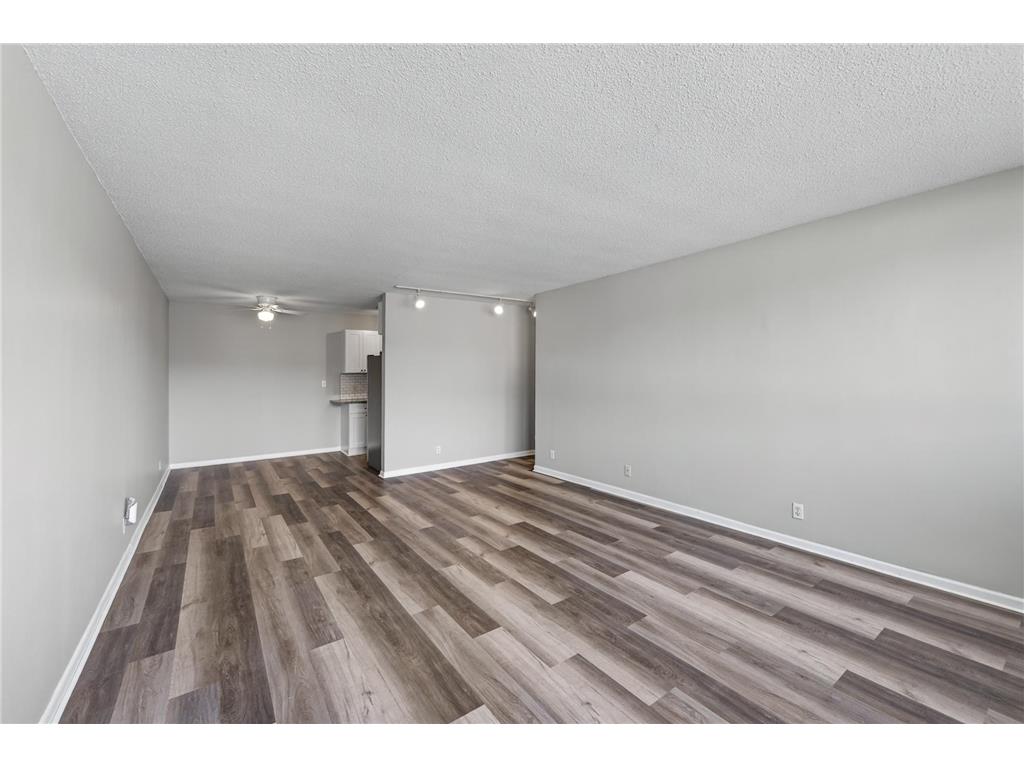 2500 Blaisdell Avenue #206 Minneapolis MN 55404 7027222 image11