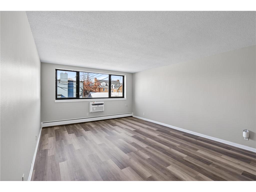 2500 Blaisdell Avenue #206 Minneapolis MN 55404 7027222 image9
