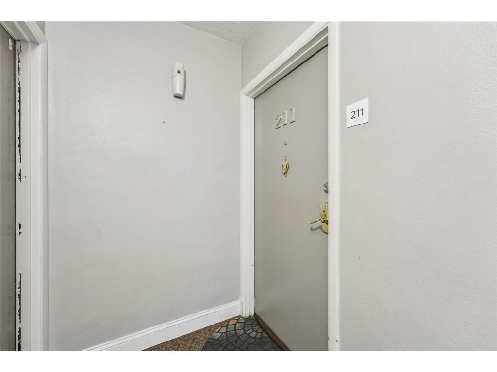 2500 Blaisdell Avenue #211 Minneapolis MN 55404 7000246 image11