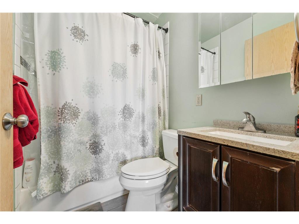 2500 Blaisdell Avenue #211 Minneapolis MN 55404 7000246 image24