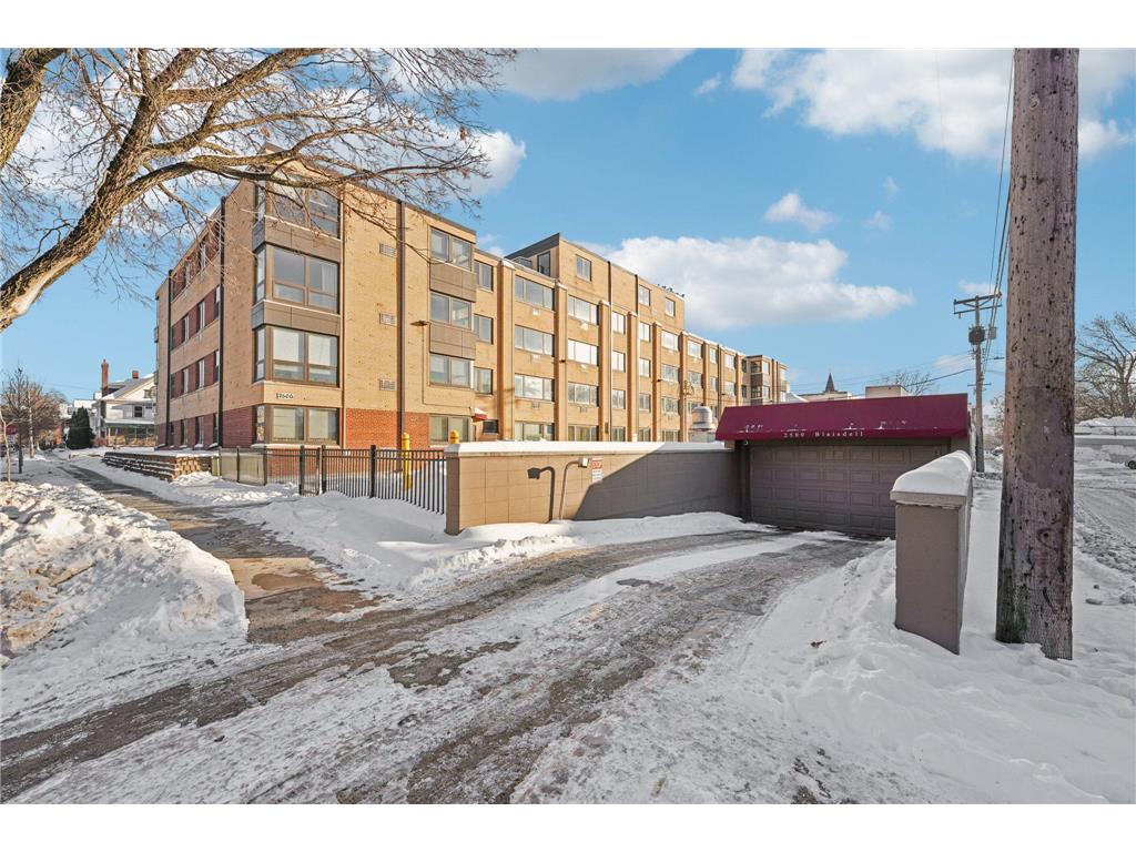 2500 Blaisdell Avenue #211 Minneapolis MN 55404 7000246 image30