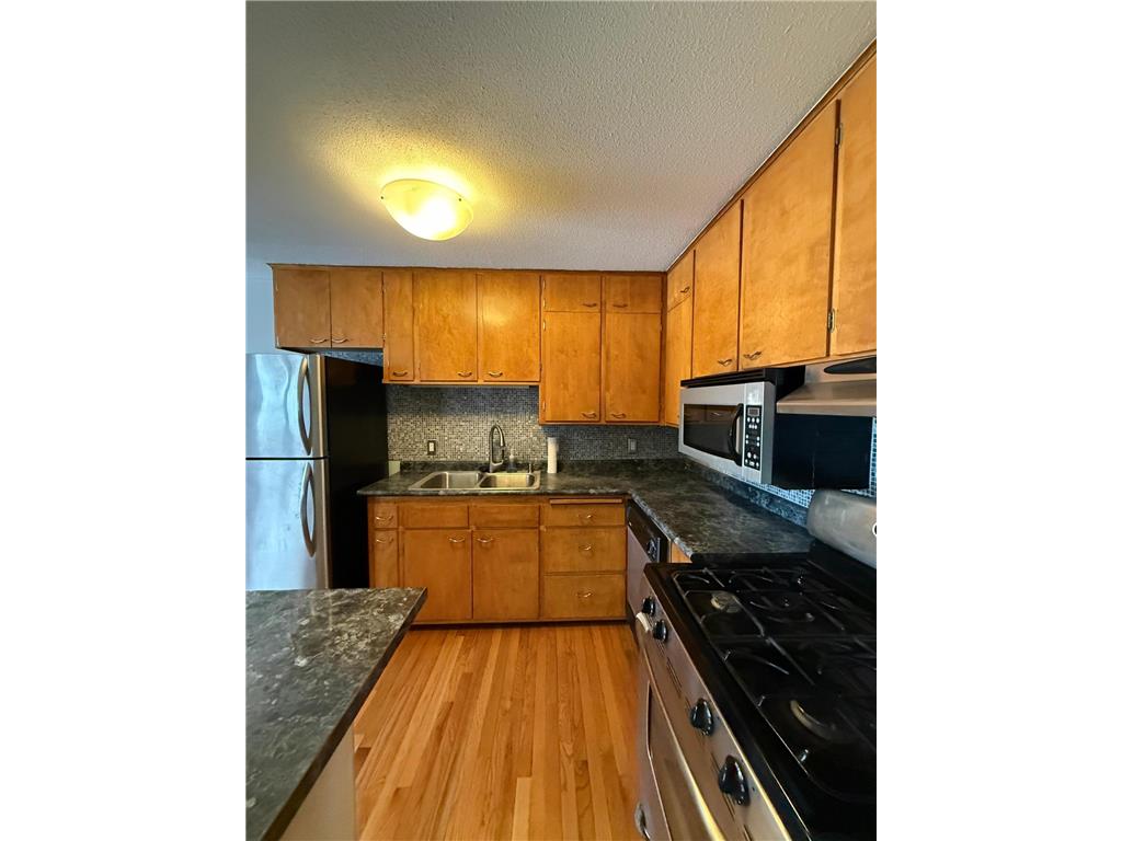 2500 Blaisdell Avenue #211 Minneapolis MN 55404 7000246 image5