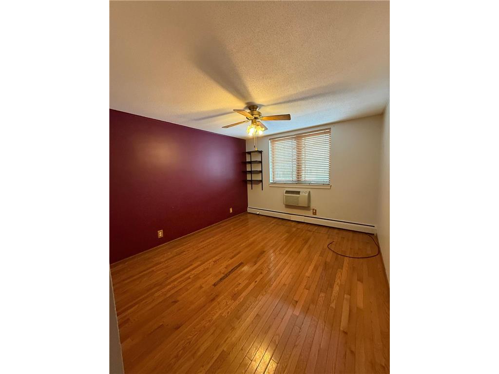 2500 Blaisdell Avenue #211 Minneapolis MN 55404 7000246 image6