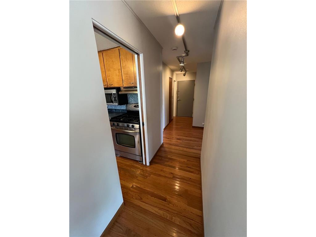 2500 Blaisdell Avenue #211 Minneapolis MN 55404 7100507 image7
