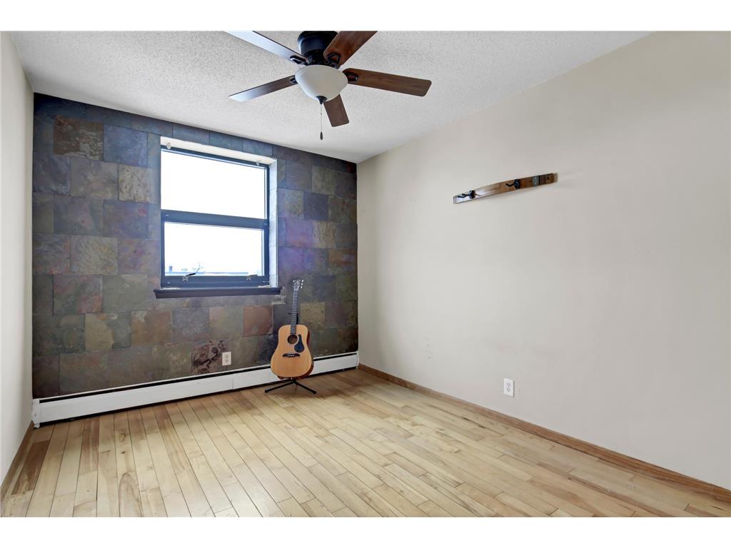 2500 Blaisdell Avenue #404 Minneapolis MN 55404 7053710 image13