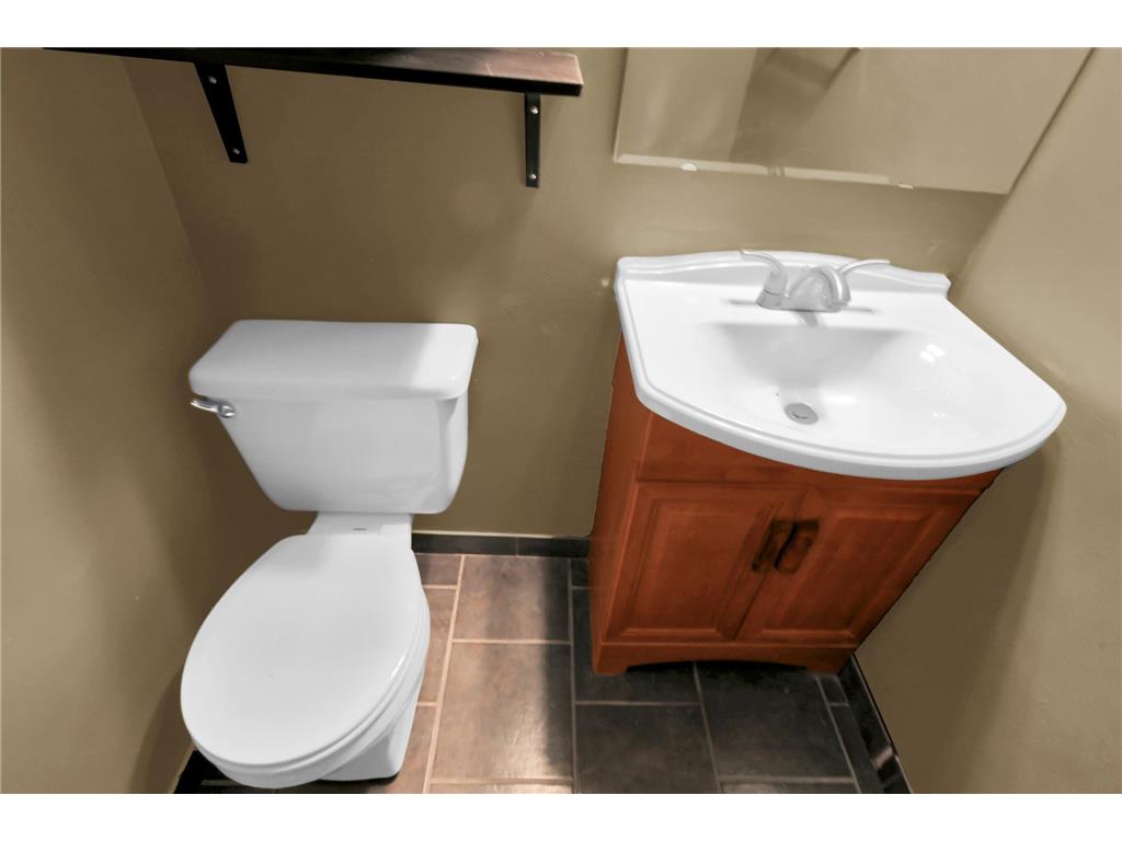 2500 Blaisdell Avenue #404 Minneapolis MN 55404 7053710 image20