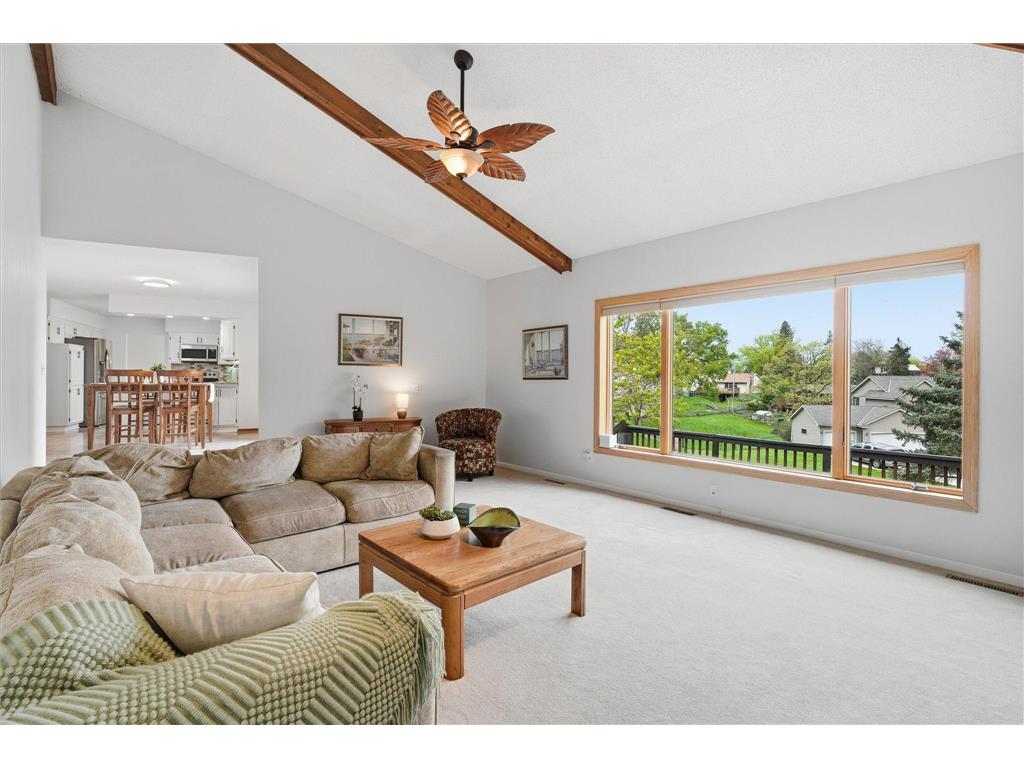 2500 Highland View Avenue S Burnsville MN 55337 7074968 image10