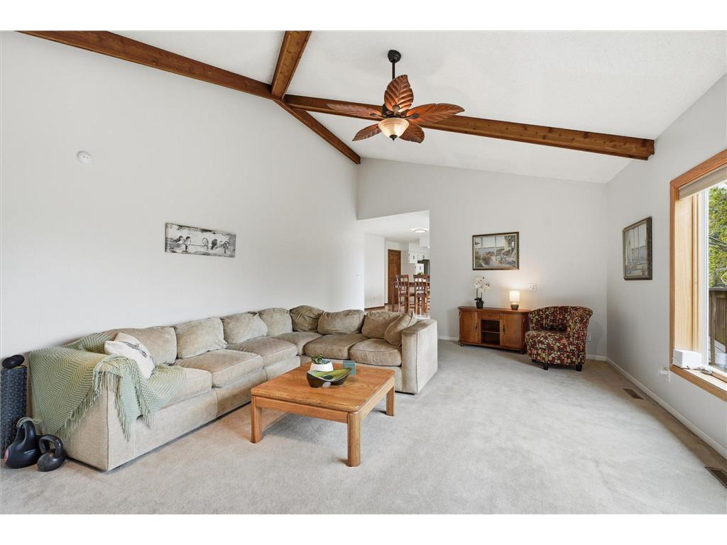 2500 Highland View Avenue S Burnsville MN 55337 7074968 image11