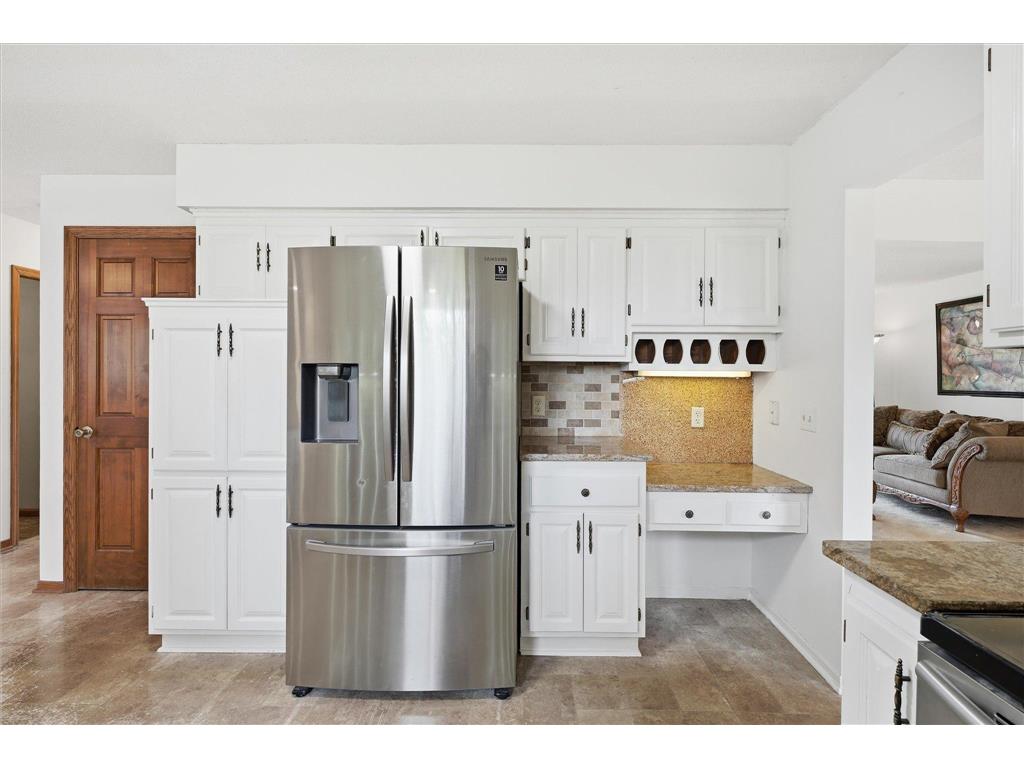 2500 Highland View Avenue S Burnsville MN 55337 7074968 image20