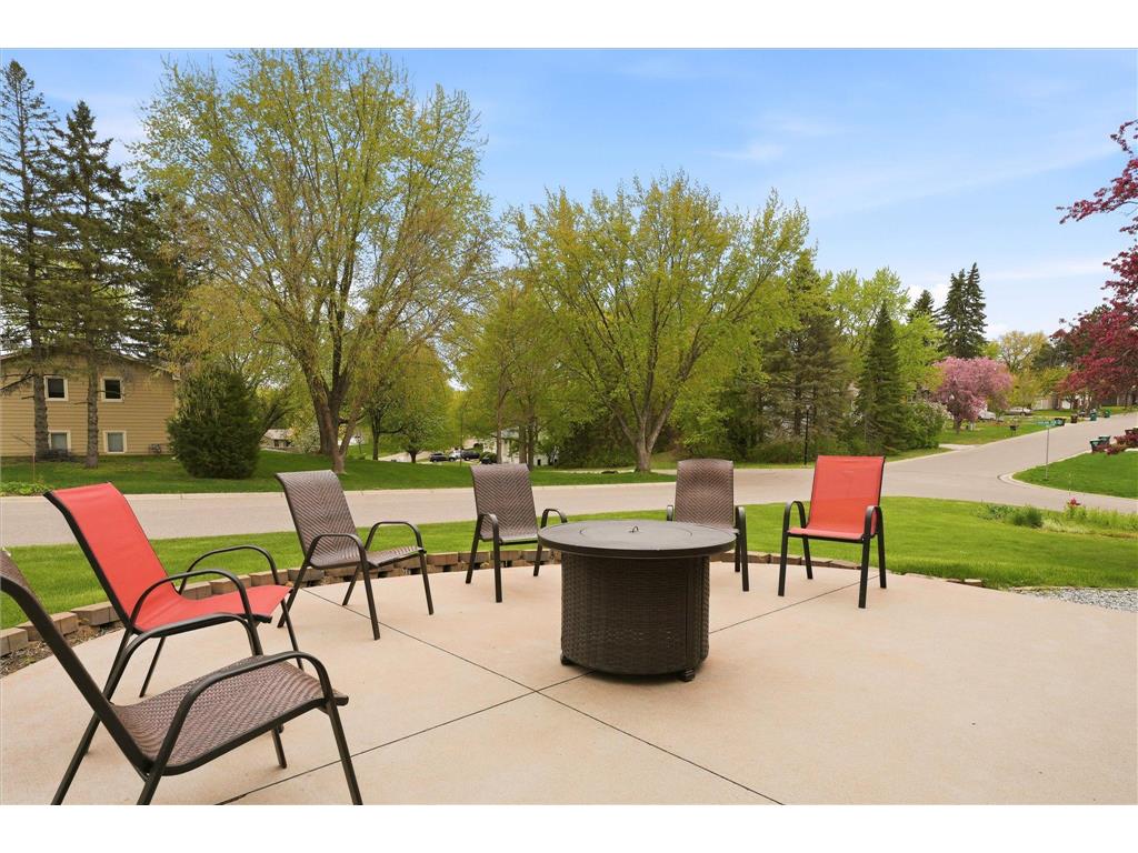 2500 Highland View Avenue S Burnsville MN 55337 7074968 image22