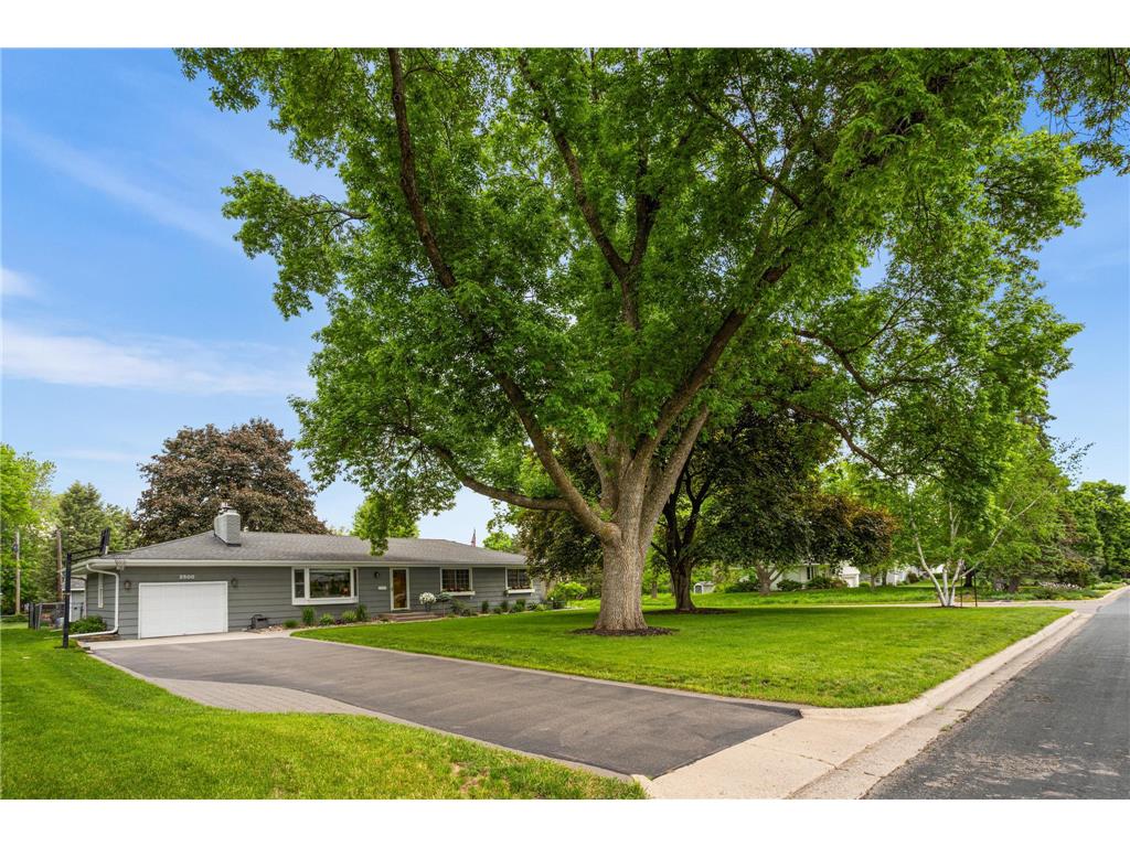 2500 Overlook Drive Bloomington MN 55431 7077461 image1