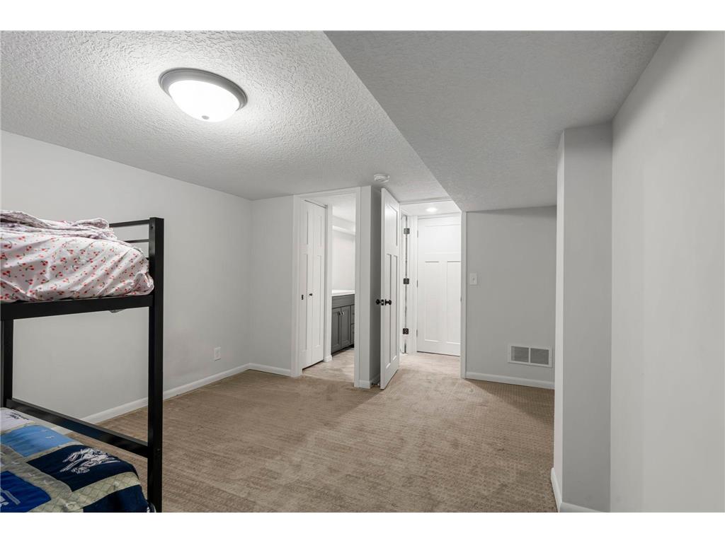 2500 Xylon Avenue S Saint Louis Park MN 55426 6806570 image29