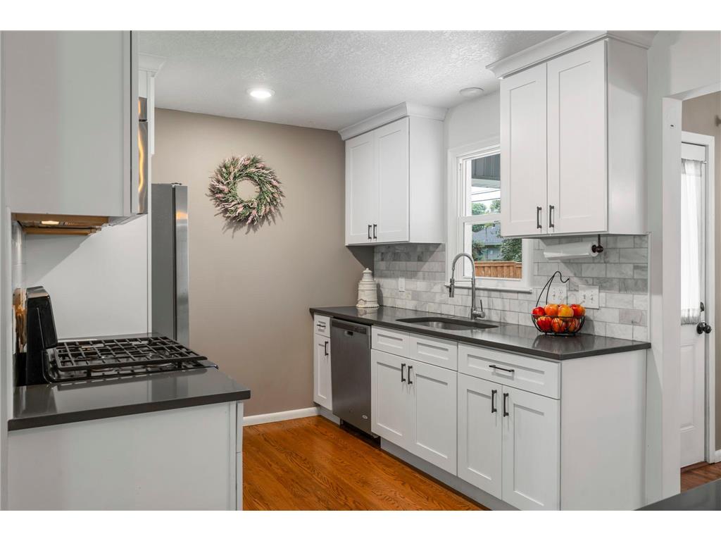 2500 Xylon Avenue S Saint Louis Park MN 55426 6806570 image9