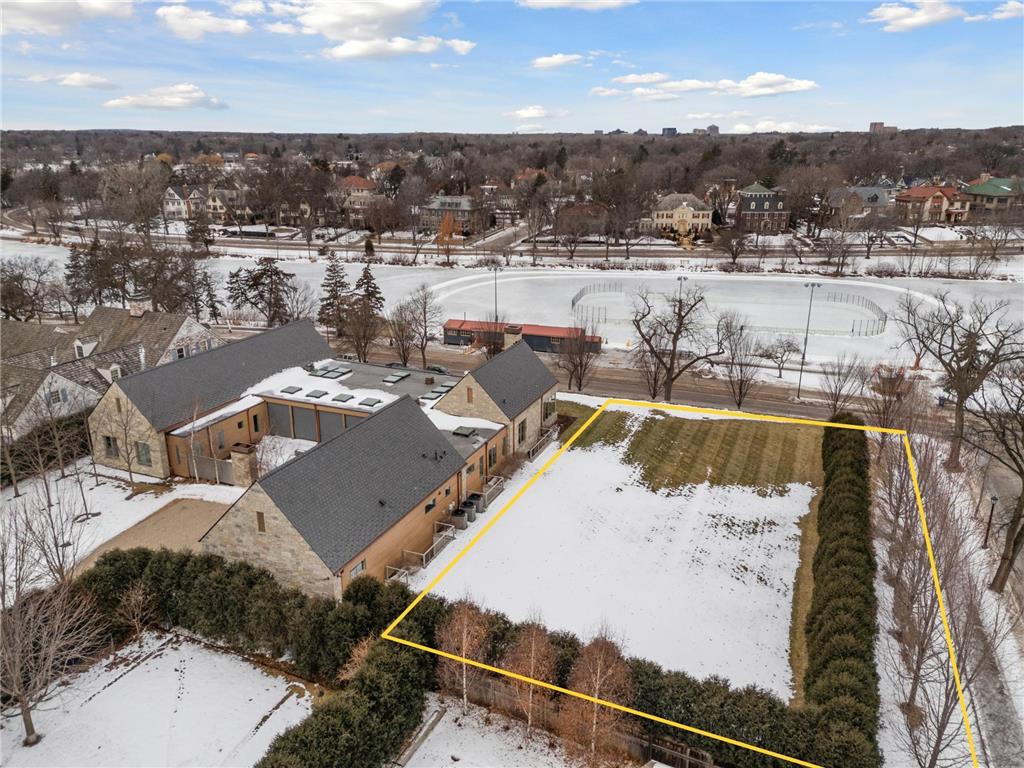 2501 E Lake Of The Isles Parkway Minneapolis MN 55405 - Lake of the Isles 7011926 image6