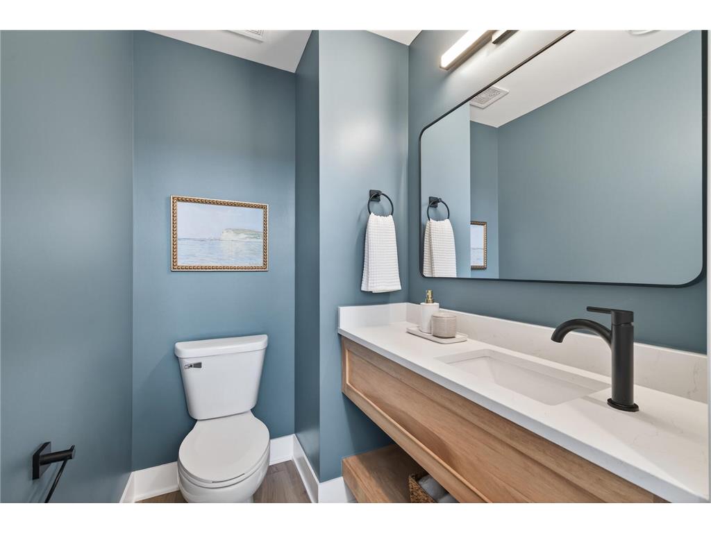 2501 Jansen Avenue White Bear Lake MN 55110 6707699 image21