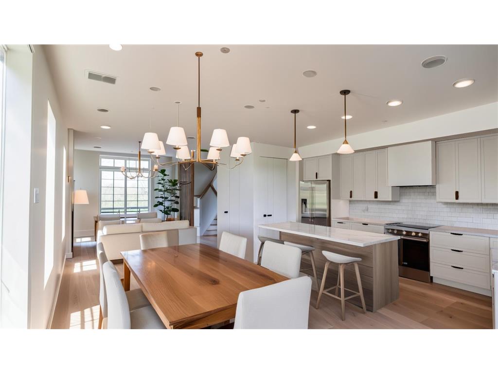 2501 Jansen Avenue White Bear Lake MN 55110 6707699 image3