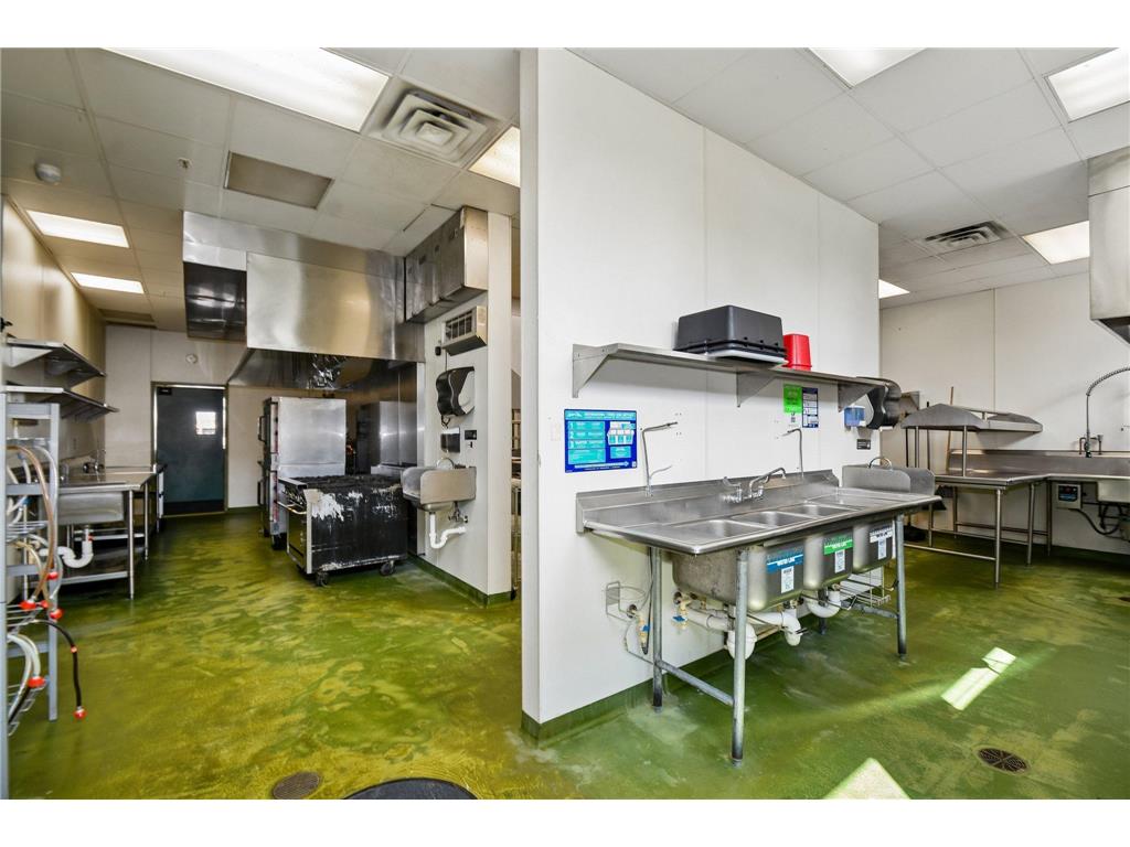 2501 Marshall Street NE Minneapolis MN 55418 - Mississippi 7055850 image22