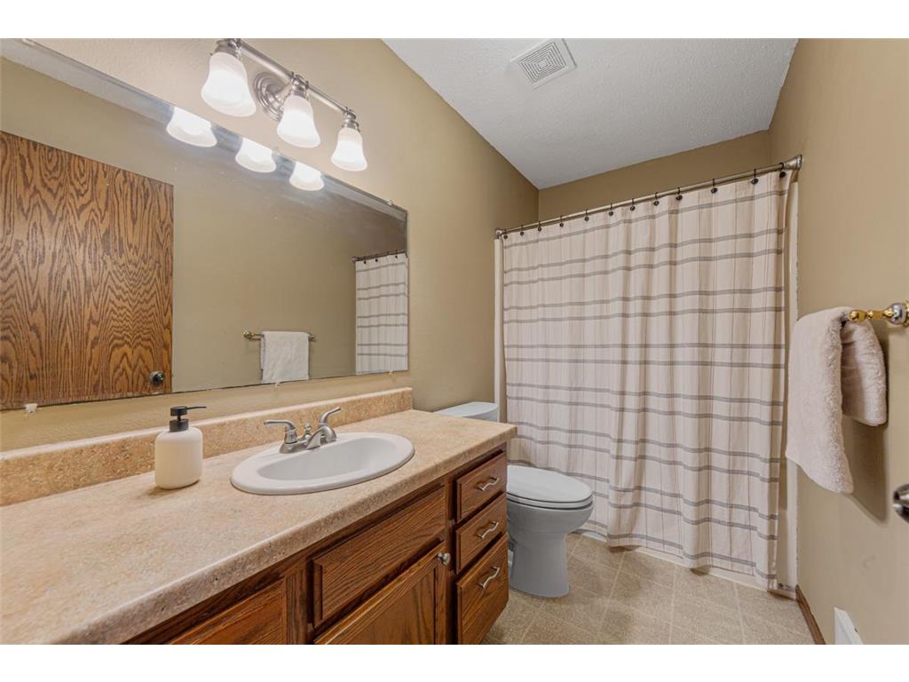 2501 Marwood Drive Mankato MN 56001 6817884 image15