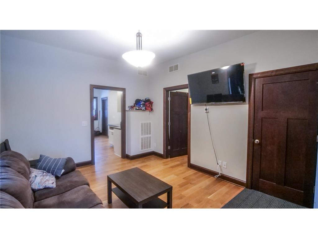 2502 18th Avenue S Minneapolis MN 55404 7008591 image14