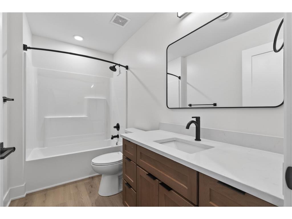 2503 Jansen Avenue White Bear Lake MN 55110 7077178 image21