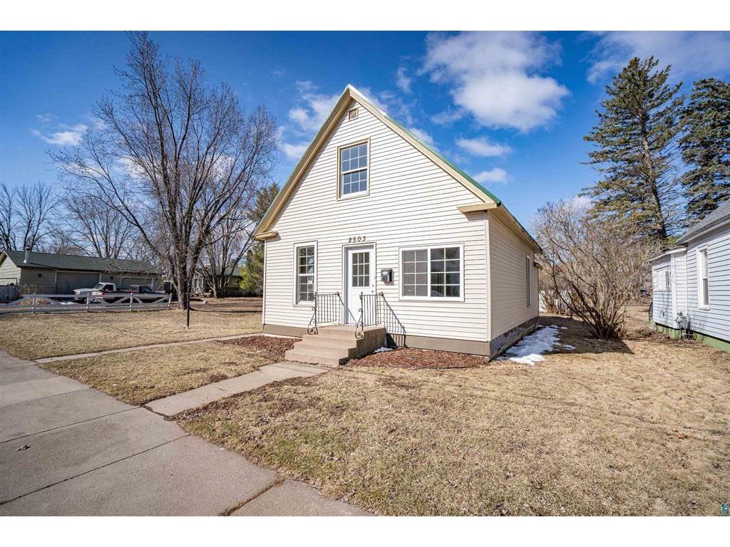 2503 Oakes Avenue Superior WI 54880 6700447 image1
