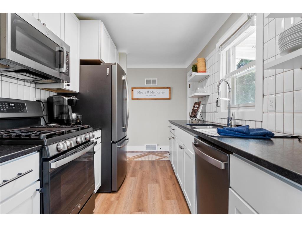 2503 S Le Homme Dieu Drive NE Alexandria MN 56308 - Le Homme Dieu 7094429 image13