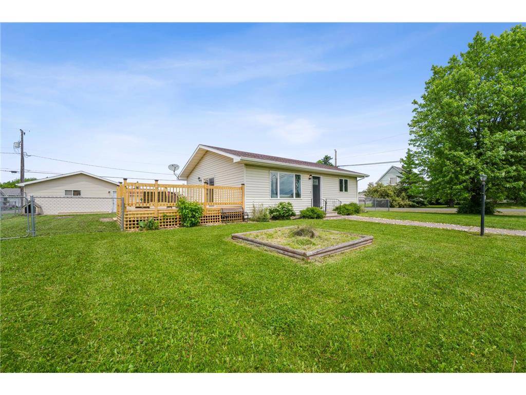 2503 Wellington Street Superior WI 54880 6741964 image1