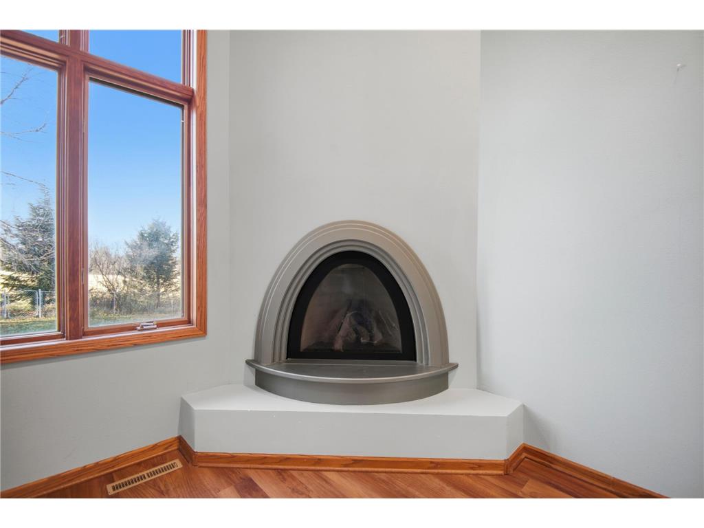 2504 4th Avenue NW Austin MN 55912 7025062 image10