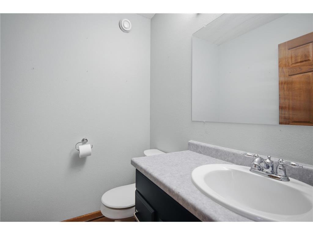 2504 4th Avenue NW Austin MN 55912 7025062 image22
