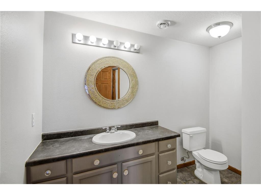 2504 4th Avenue NW Austin MN 55912 7025062 image53
