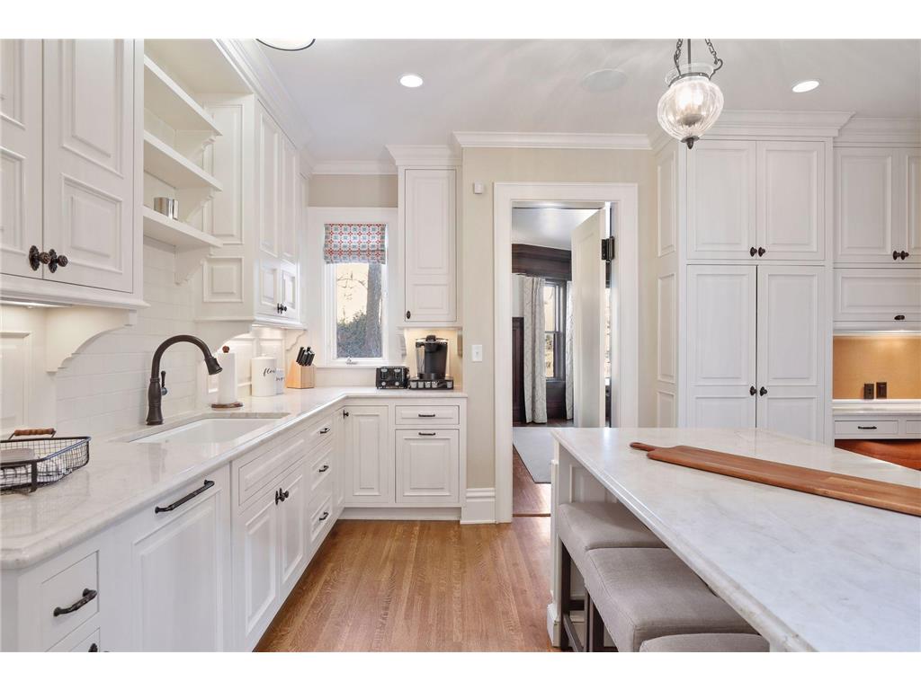 2504 Euclid Place Minneapolis MN 55405 7008026 image21